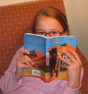 20100727 Katie in her book.jpg