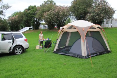 2011-12-27_Campsite_Camden_NSW.jpg