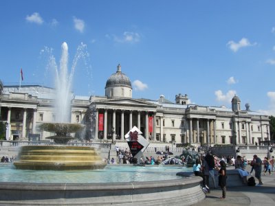 London: Trafalgar Square