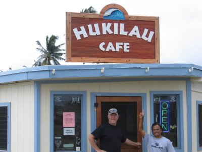 the movie 50 first dates was at the Huklau cafe based on this place