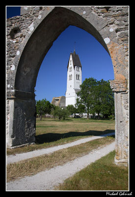 Church and old Archway Gotland
