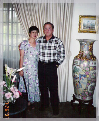 Carolina Romasanta-Chezik & hubby KEN