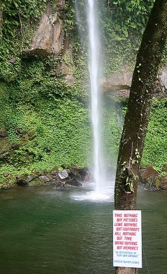 Katibawasan waterfall 1