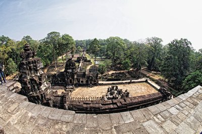 Bapuon Temple
