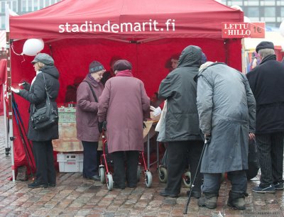 Helsinki social democrats: crepe with jam 1