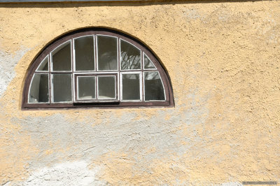 Kuresaare window