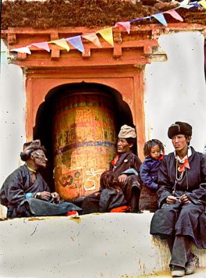 Changpa Nomads in Karzog Gompa