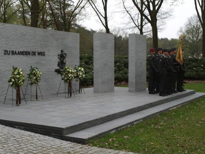 128_wapendag2011.jpg