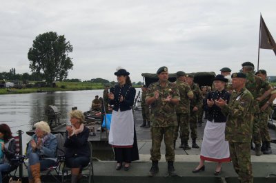 227_n4dd4-wandelaars-cuijk.jpg