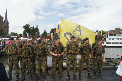 296_n4dd4-wandelaars-cuijk.jpg