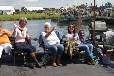 328_n4dd4-wandelaars-cuijk.jpg