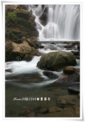 ghost_waterfall_11.jpg