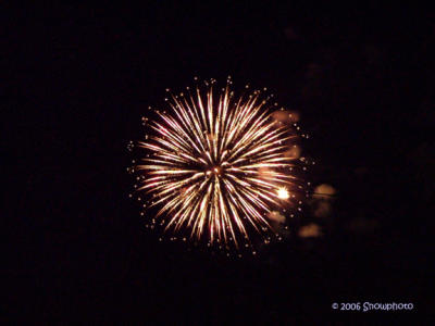 Aurorafireworks20015.jpg