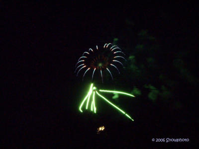 Aurorafireworks20034.jpg