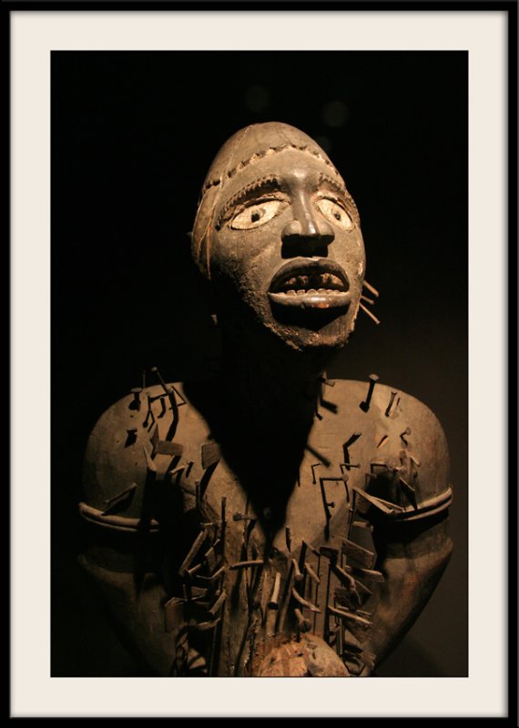 Au musestatuette africaine (1)