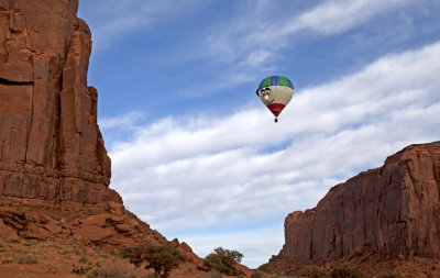 Whats Going on Down There, Monument Valley, Navajo Tribal Park, AZ/UT