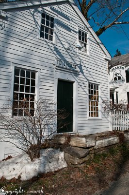 CLM_3785.jpg Toll House