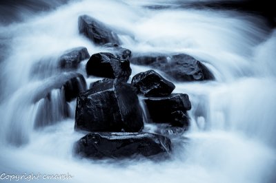 CLM_9525.jpg - On The Rocks