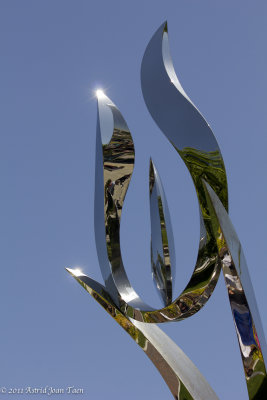 Veterans Memorial Detail