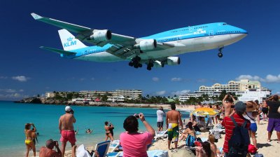 747 Landing in St. Maarten