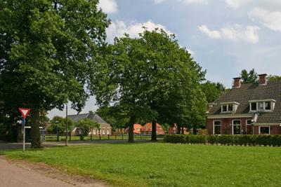 Noordlaren - Zuidlaarderweg