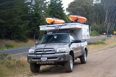 On the road with both kayaks in place