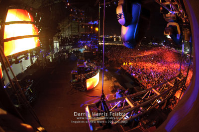 20100325_Ultra_Music_Festival_DHF_8596.jpg