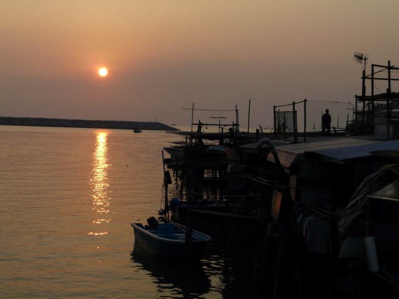 Sunset at Tai O