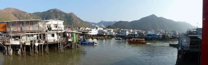Stilted Huts viewed from Sun Kai Bridge (新基大橋外望棚屋)