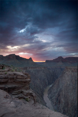 Plateau Point sunset river