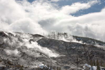 Roaring mountain