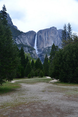 Upper Yosemite Falls1 May 2011 - Nikon D3100.jpg