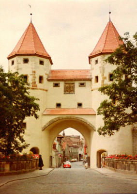 Amberg, Ger. Walled City - Canon FTQL.jpg