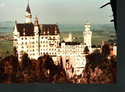 Crazy King Ludwigs Castle Neuschwanstein - Canon FTQL.jpg