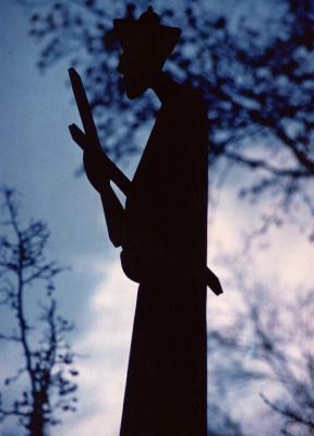 Crusader Statue in Amberg, Ger - Canon FTQL.jpg