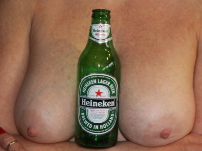 Beer Holder 015.jpg