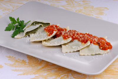 Agnolotti con ricotta e spinaci