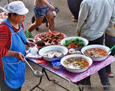 Mealtime vendor_MG_7240.jpg