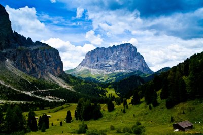 Traveling through the Italian Dolomites