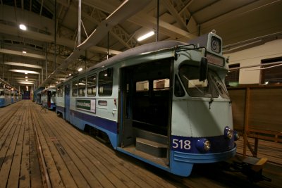 518