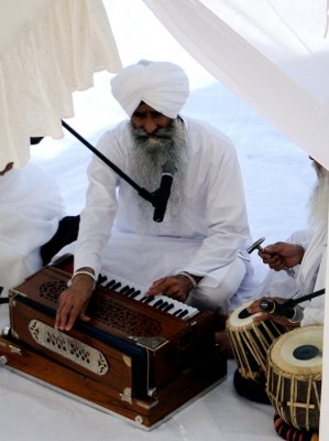 Harmonium And Tabla Players