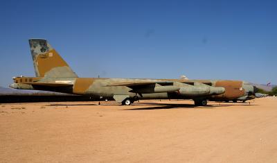 Lima Air Space - B52 03.jpg