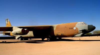 Lima Air Space - B52 04.jpg
