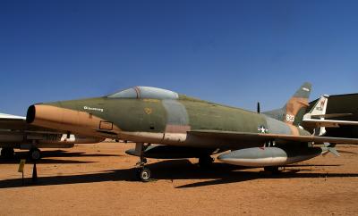 Lima Air Space - F100 01.jpg