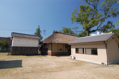 hita166.JPG
