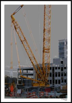 ds20051108b_0020a3wF Construction Crane.jpg