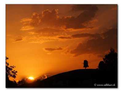 sunrise in Menzingen (0330)