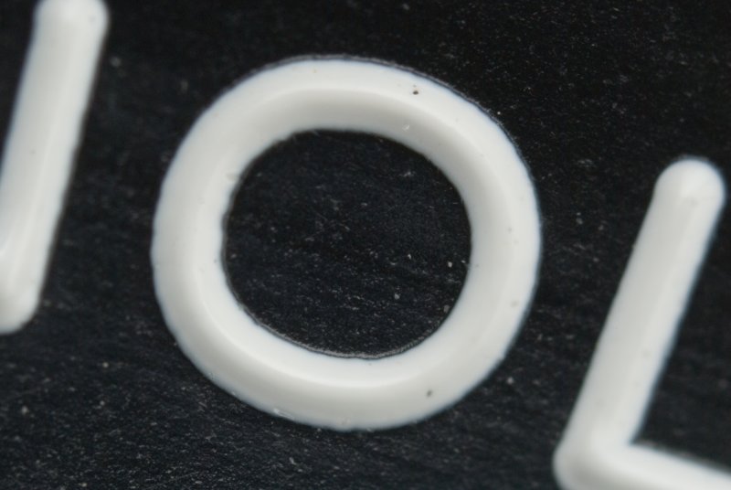 lenshoodengraving25macro.jpg