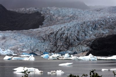 Alaska_iceburg-1.jpg