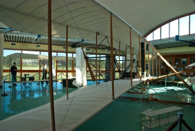Replica Wright Brothers Plane_01.jpg